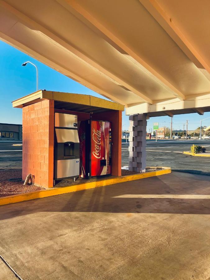 Century 21 Motel Las Cruces Exterior photo