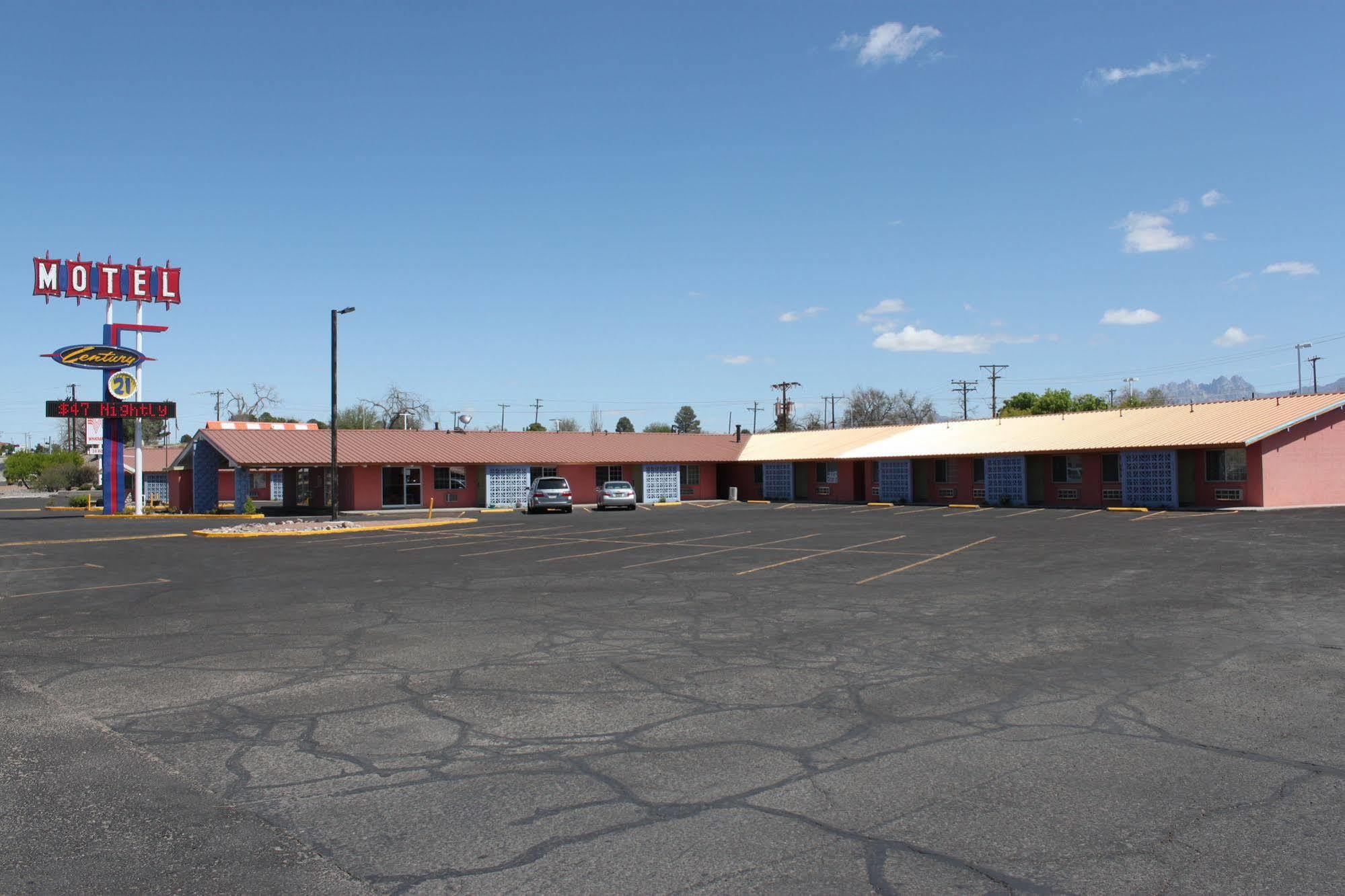 Century 21 Motel Las Cruces Exterior photo